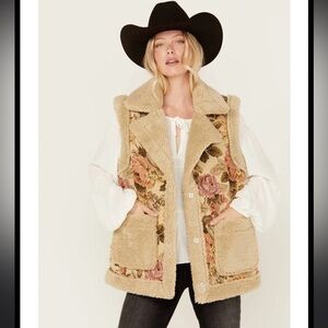 Altar'd State Tan Floral Sherpa Vest